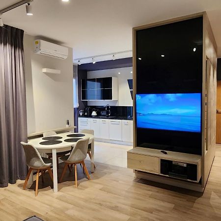 Nadmorski Dwor Modern Apartment Gdansk Exterior photo